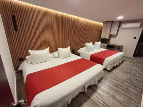 Hotel Leon Dorado
