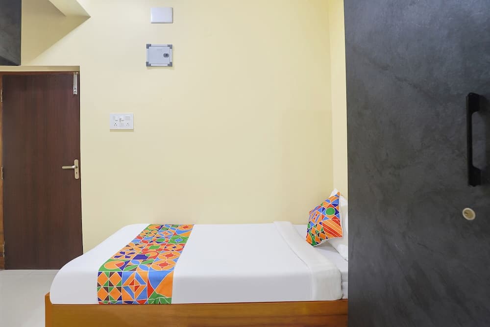 Fabhotel Gt Empire