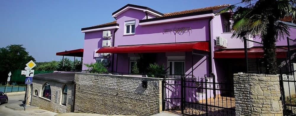 ApartHotel Viola