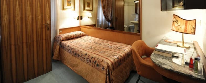 Hotel Carrobbio