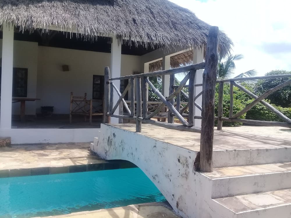 Lion Villa