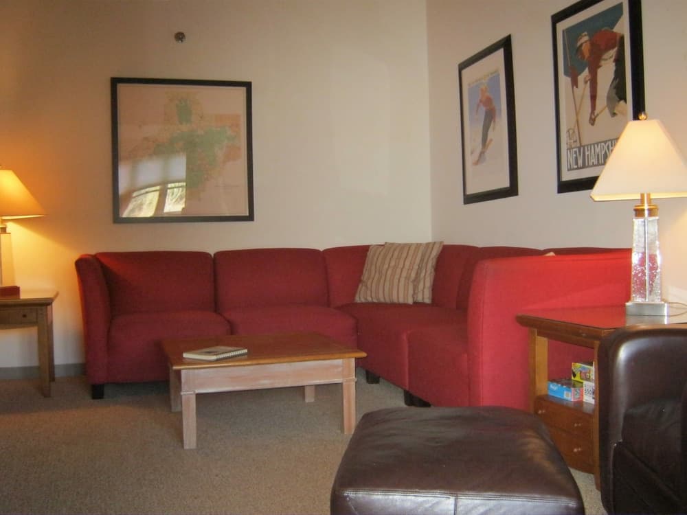 Golden Eagle Lodge Resort