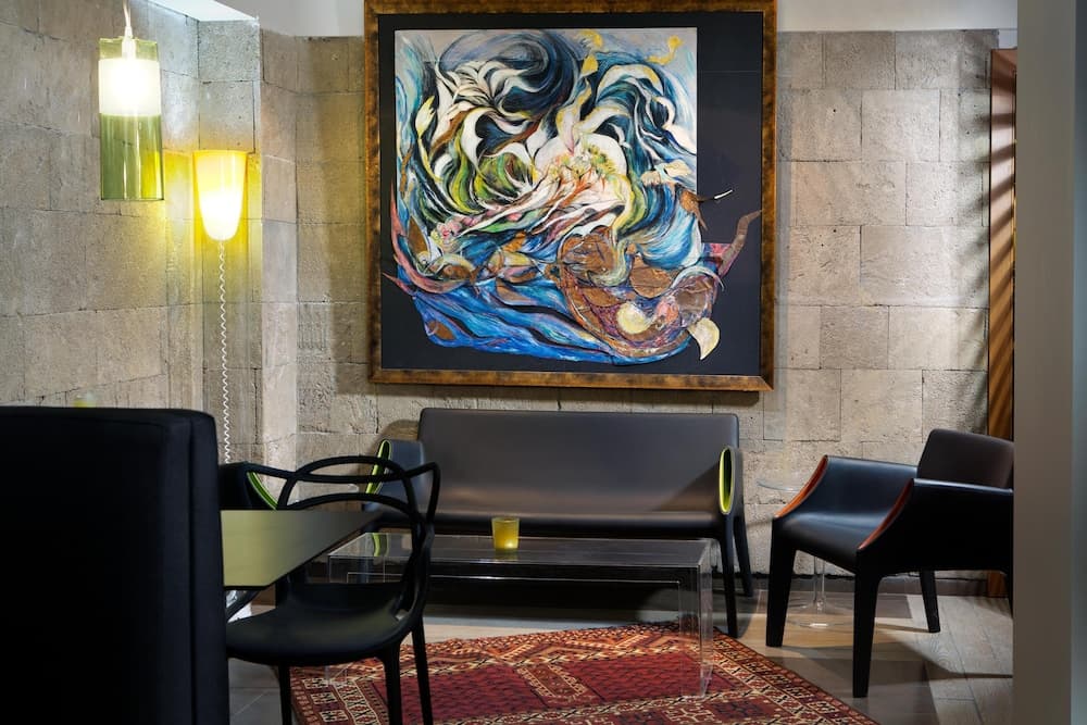 Aquamare Hotel