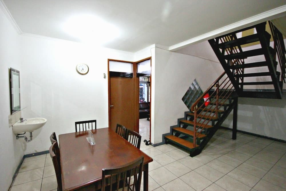 De Sun Pasteur Guest House