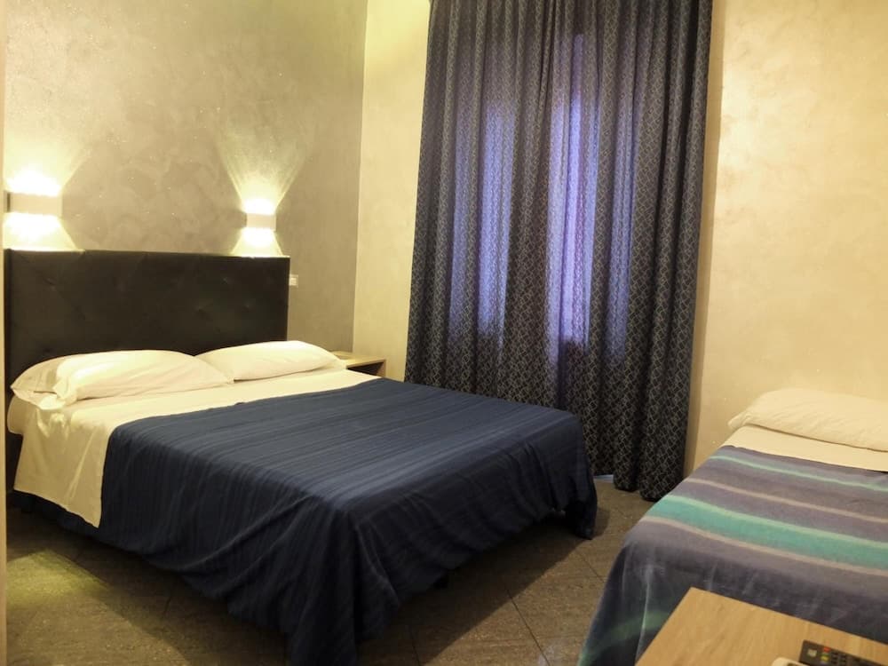 Hotel Planet