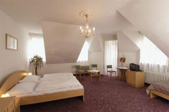 EA Hotel Esplanade