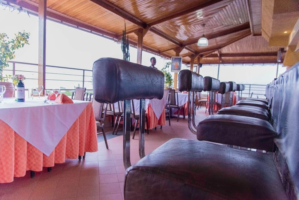 Amaris Hotel