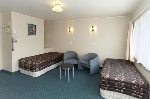 Geneva Motor Lodge