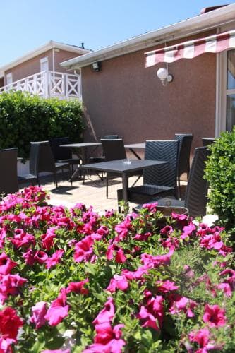 Fasthotel Nîmes Caissargues