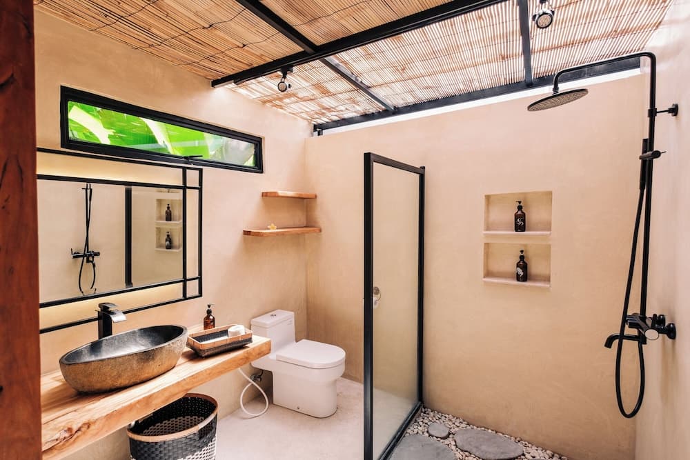 Joglo Adore, 3-Br Villa, Private Pool
