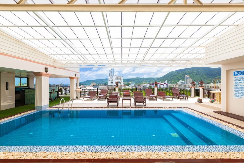Azhotel Patong