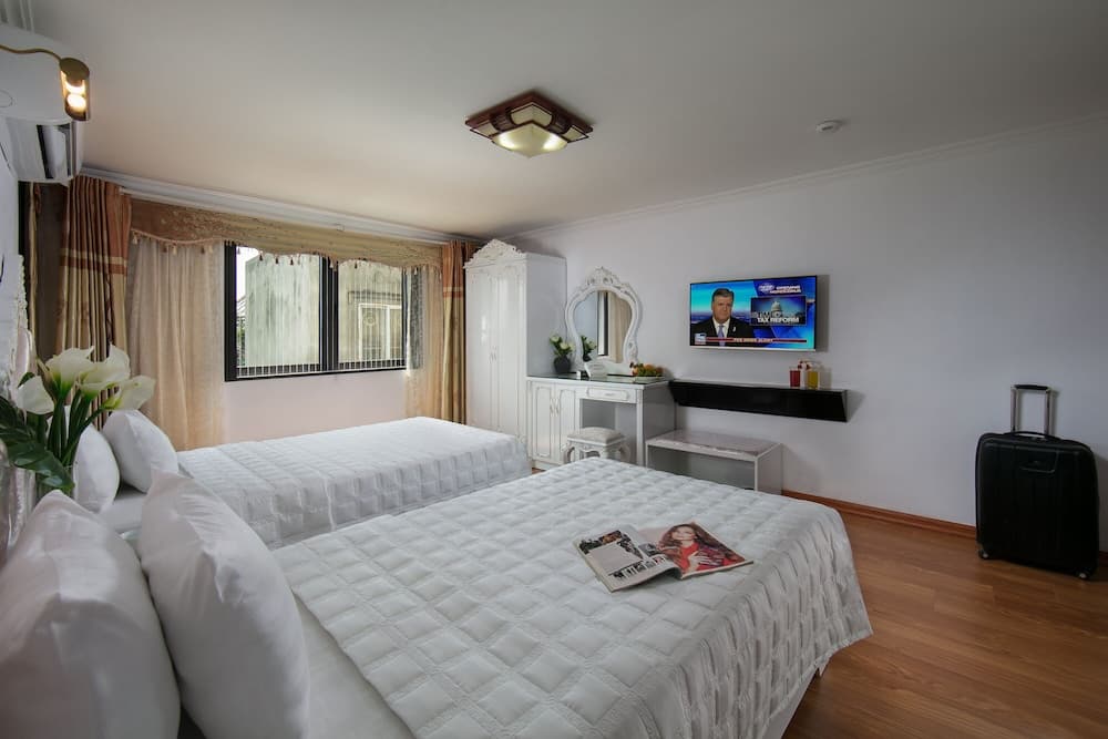 Kingly Hotel