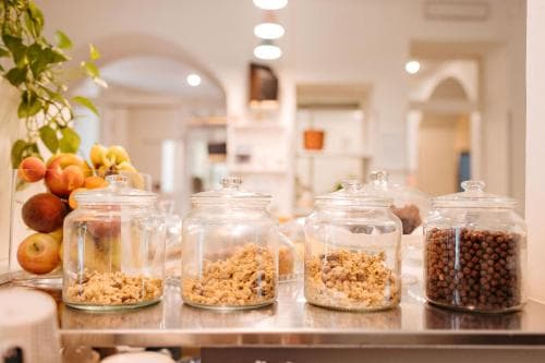Tomato Backpackers Hotel