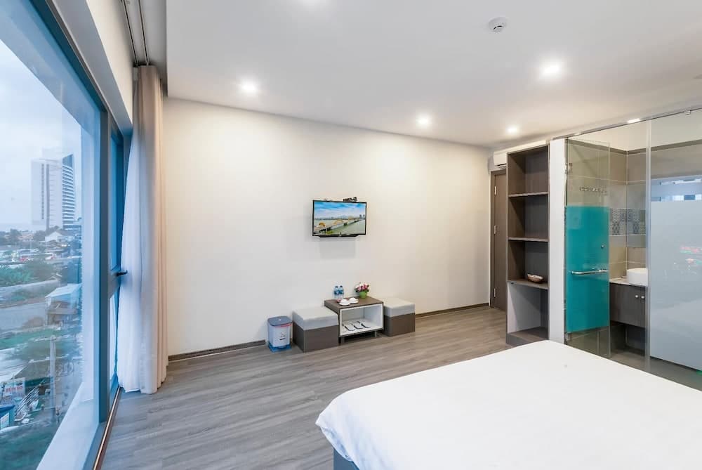 Sakura Hotel