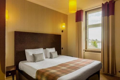 Rosslea Hall Hotel