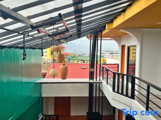 Cozy Coron inn