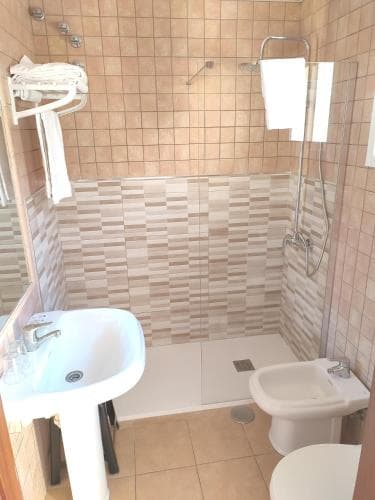 Hostal Alhaja Playa