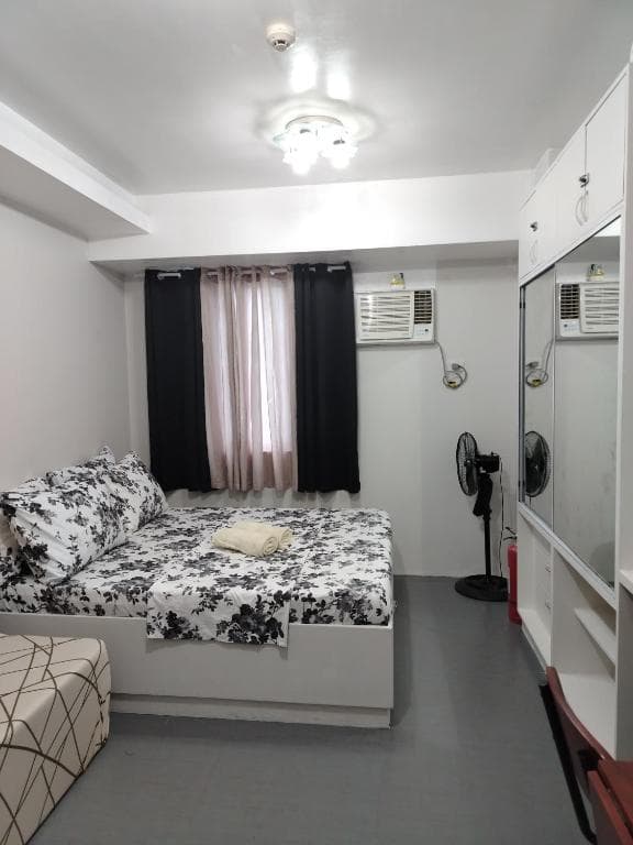 Mplace residence condominium
