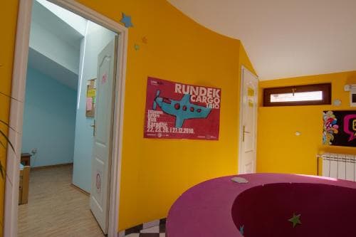 Manga Hostel