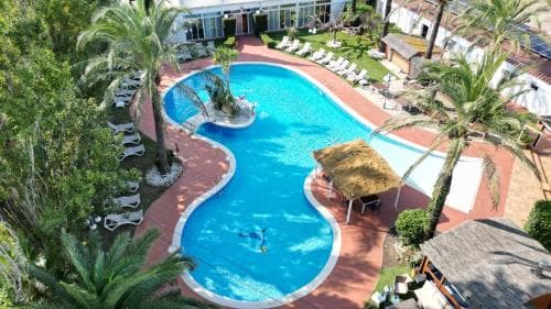 Hotel Ampuria Inn