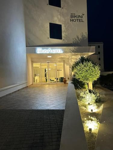 Bikini Hotel