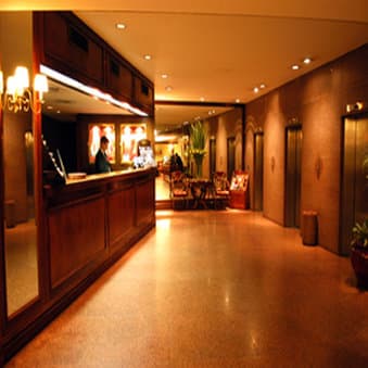 818 Suites