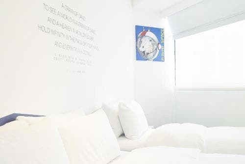 Time Flyer Hotel