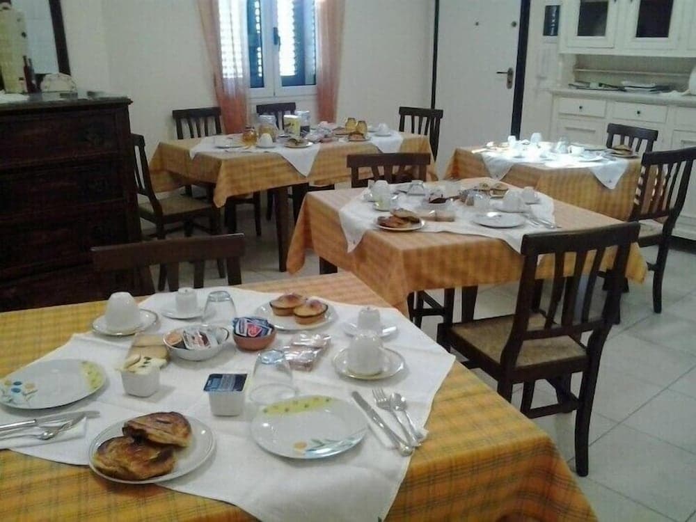 Clamarema