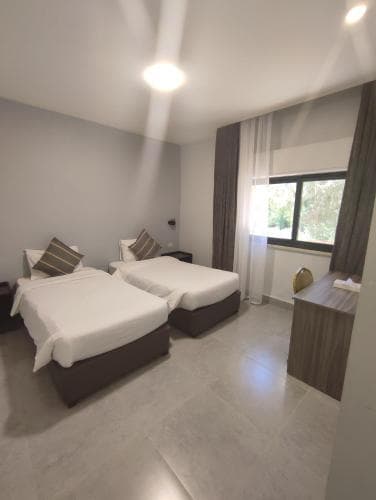 Black Iris Hotel II
