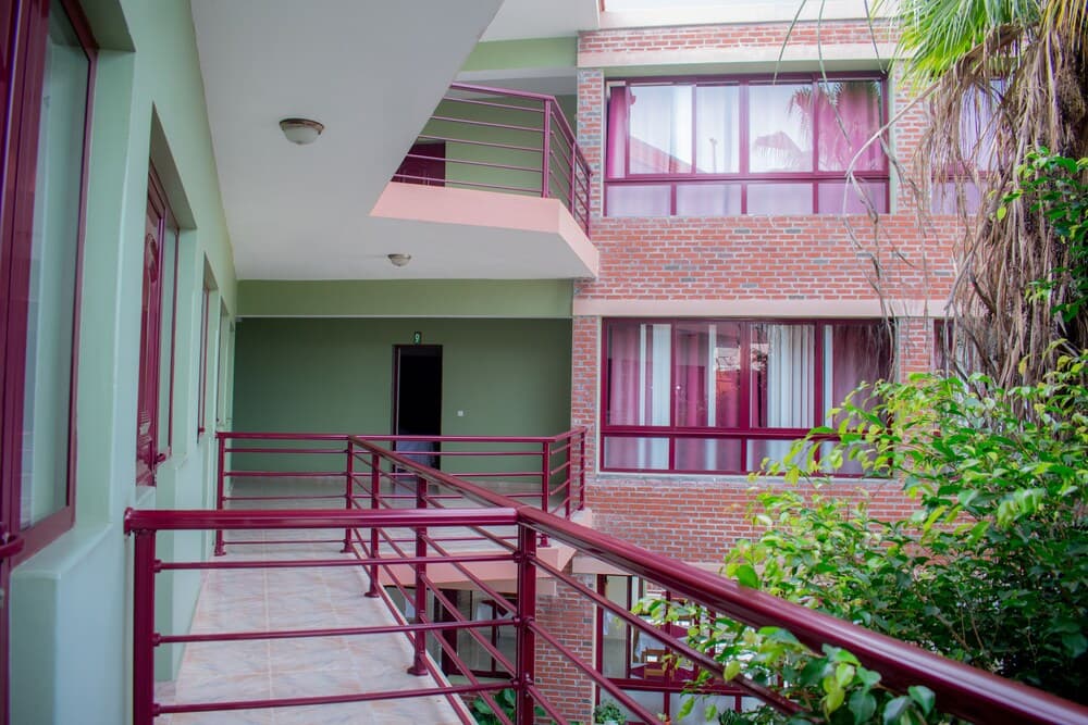 Hotel Santos Pina