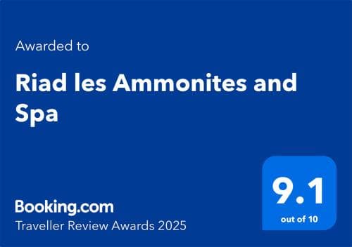 Riad Les Ammonites