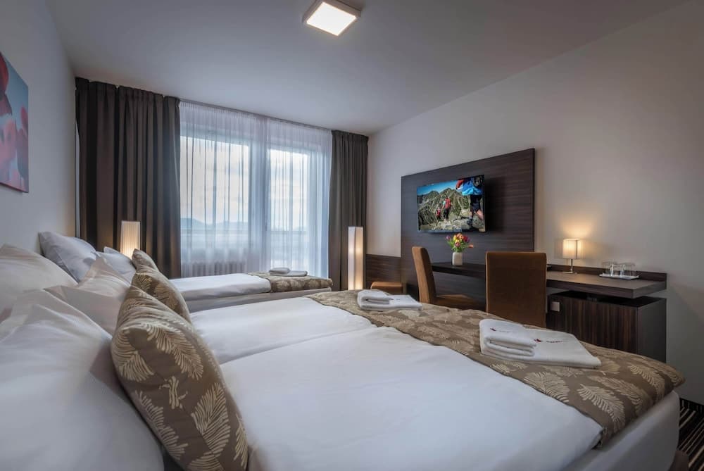 Hotel Satel