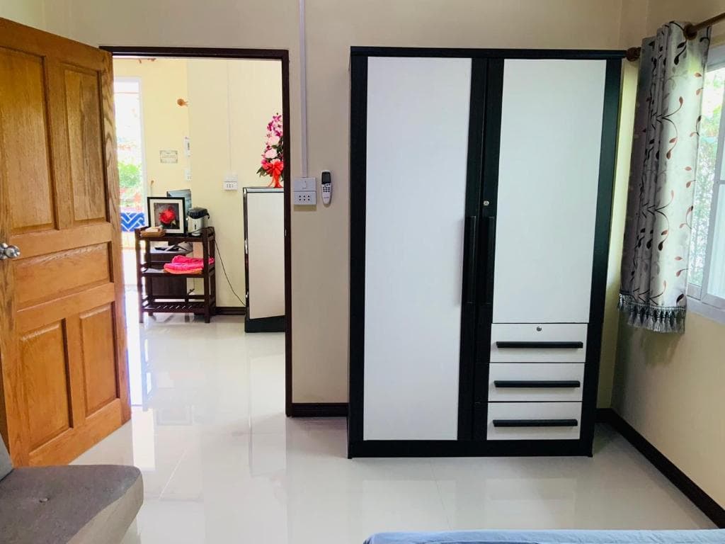 นิลแลนด์ รีสอร์ท