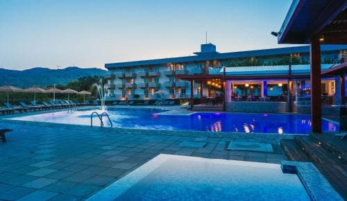 Zoes Hotel