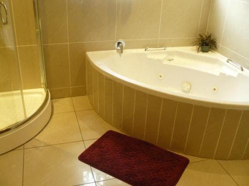 Littlefield Luxury Suite