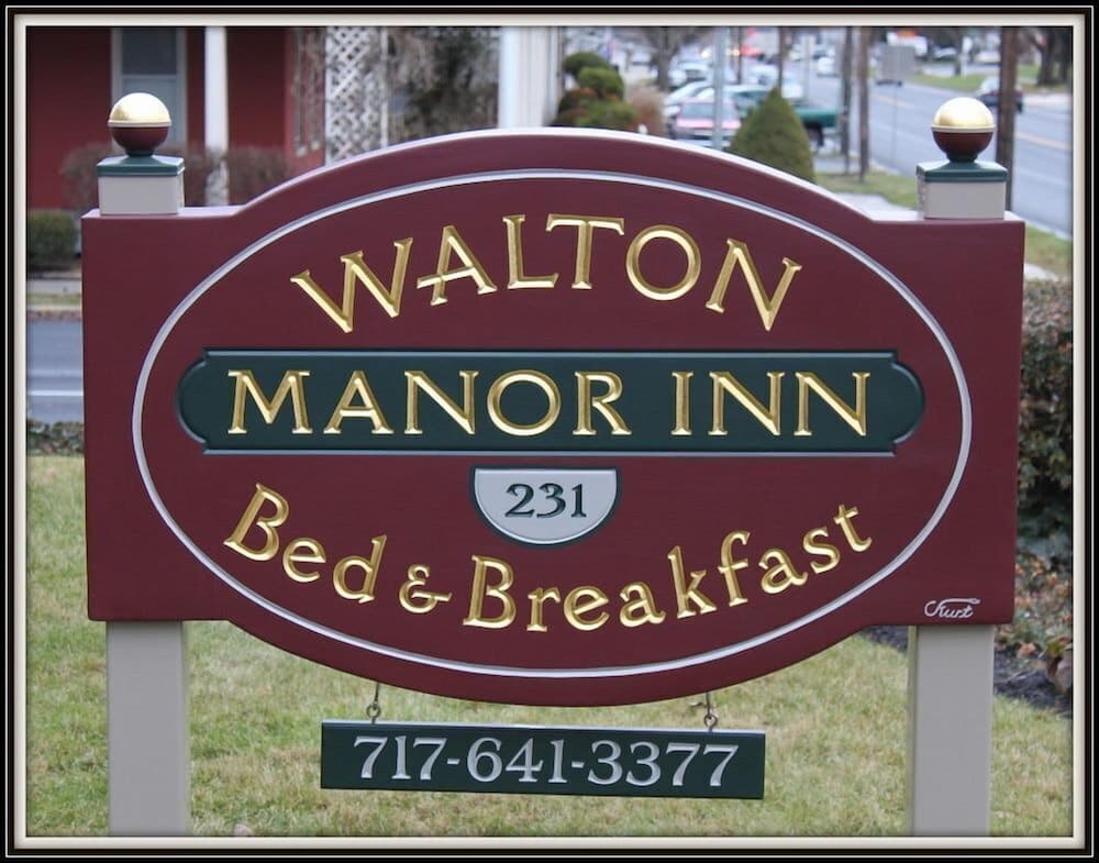 Walton Manor Inn Bed & Breakfast