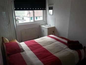 Kirribilli Guest House