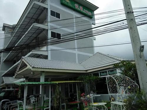 P.C.Tel Hotel