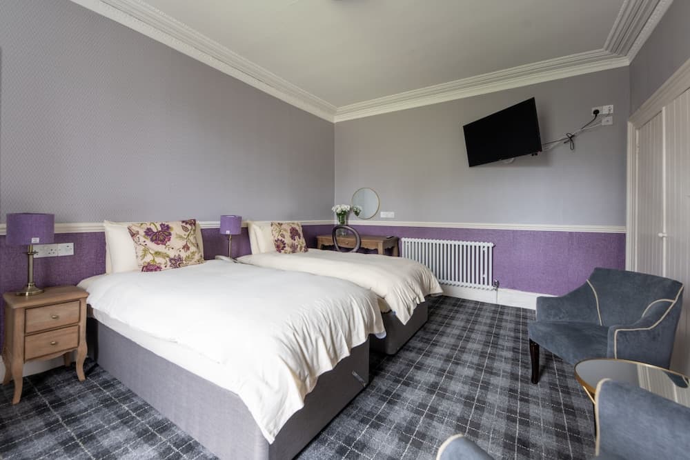 Pentland Hotel