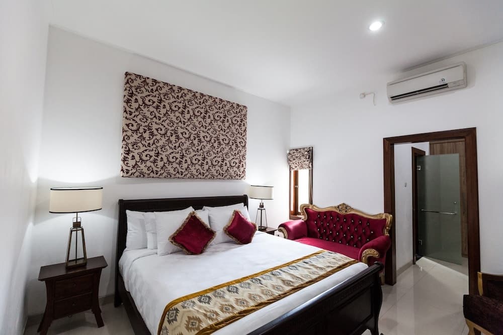 The Griyani Suite