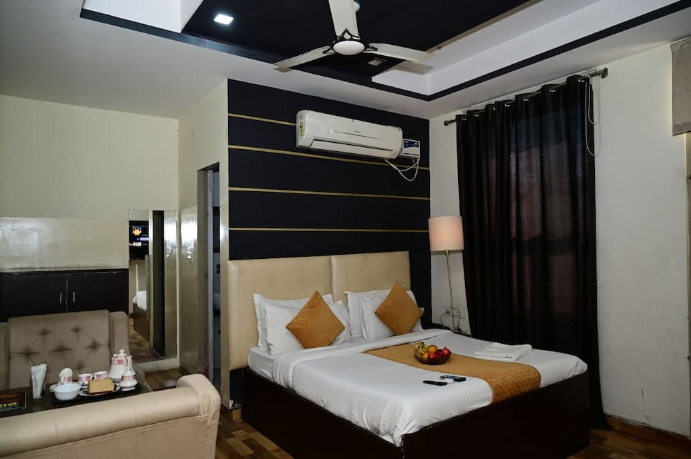 Hotel Krishna Pride