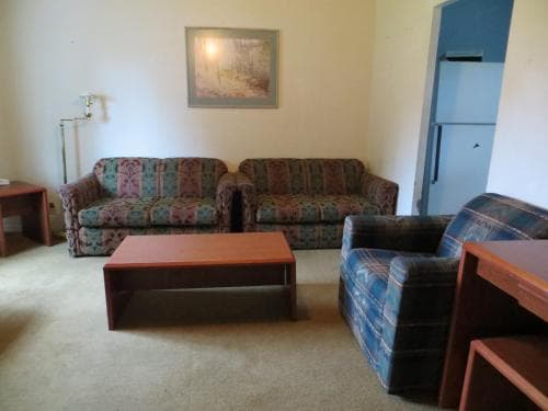 Madison Suites Motel