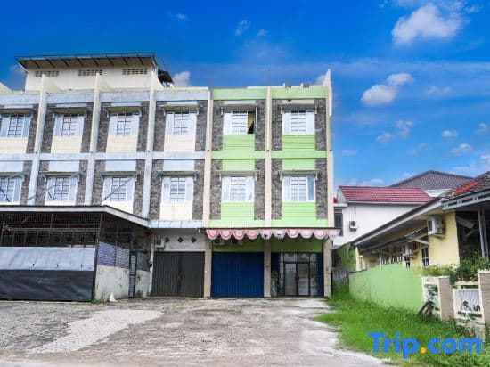 Hotel O Ilir Timur I Near Rsud Siti Fatimah Az-Zahra Formerly Lumendiva Suite