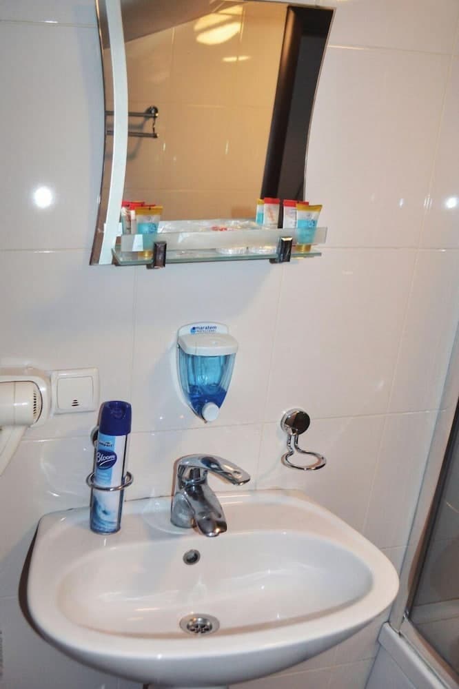 Exclusive Hotel