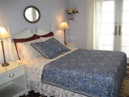 Niagara Classic Inn
