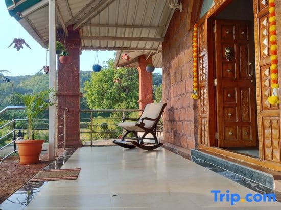 SK Brownstone Villa