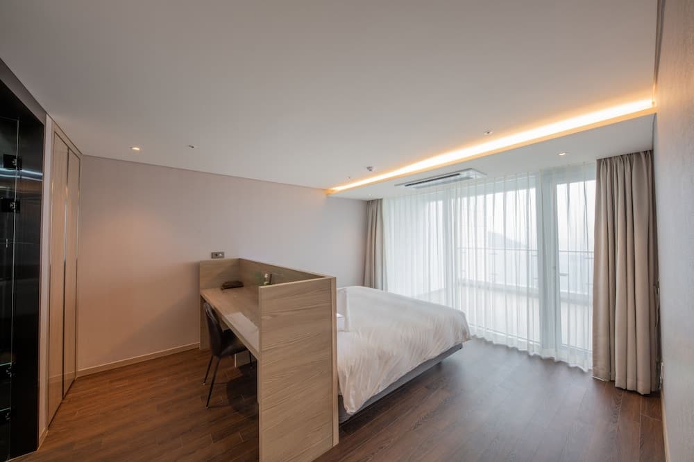 Ramada Suites Geoje