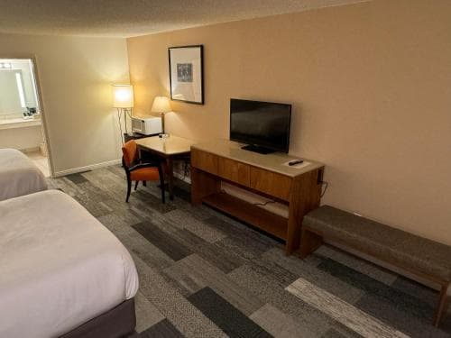 Wayside Motor Inn