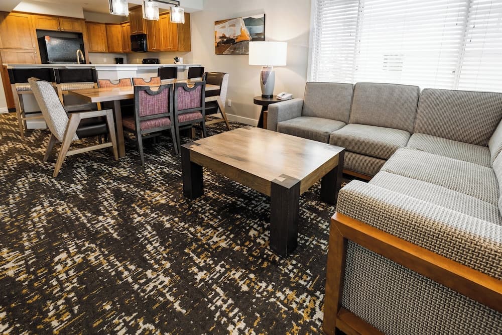 WorldMark Arrow Point