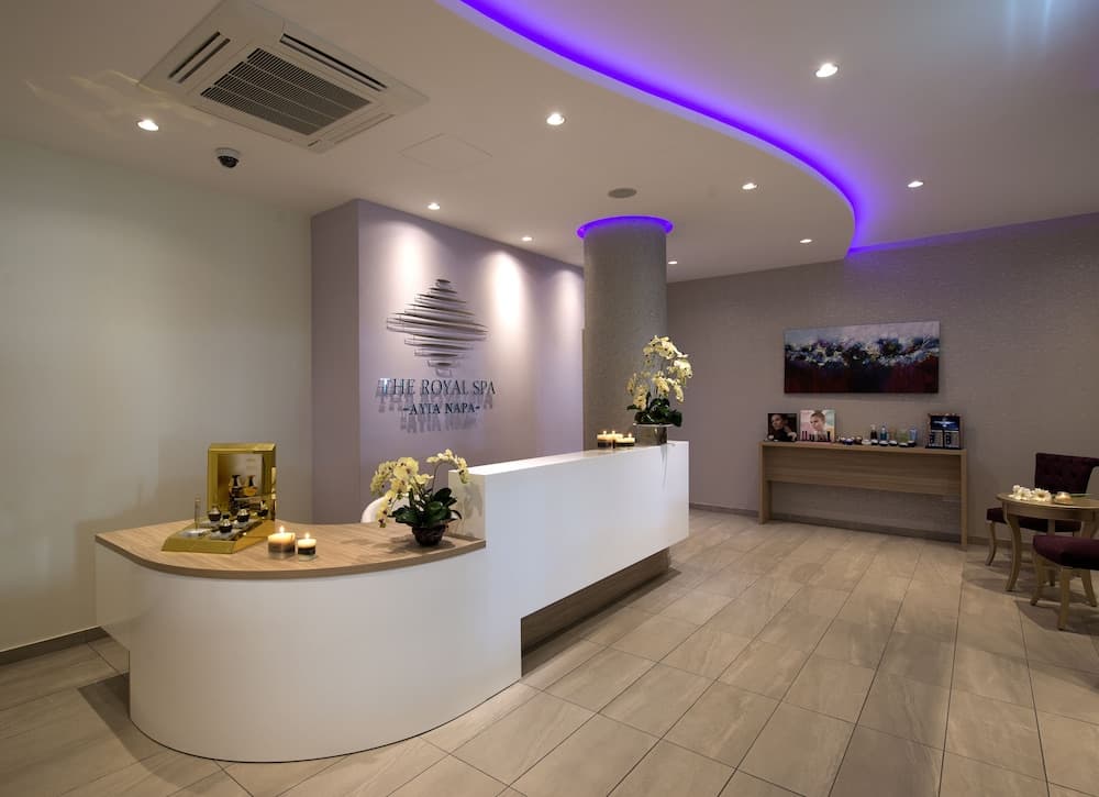 Tofinis Hotel